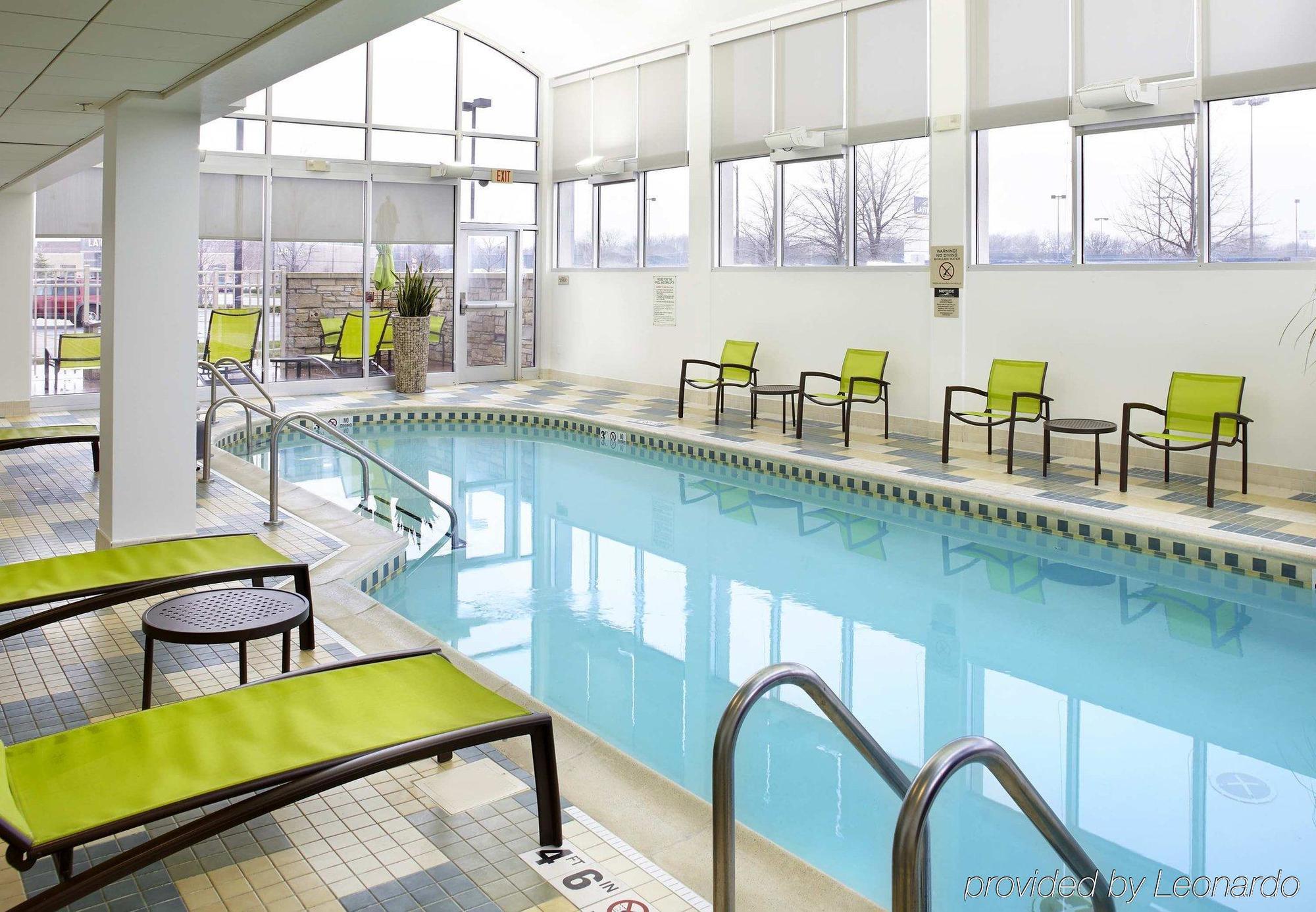 Springhill Suites By Marriott Chicago Waukegan/Gurnee Exterior foto
