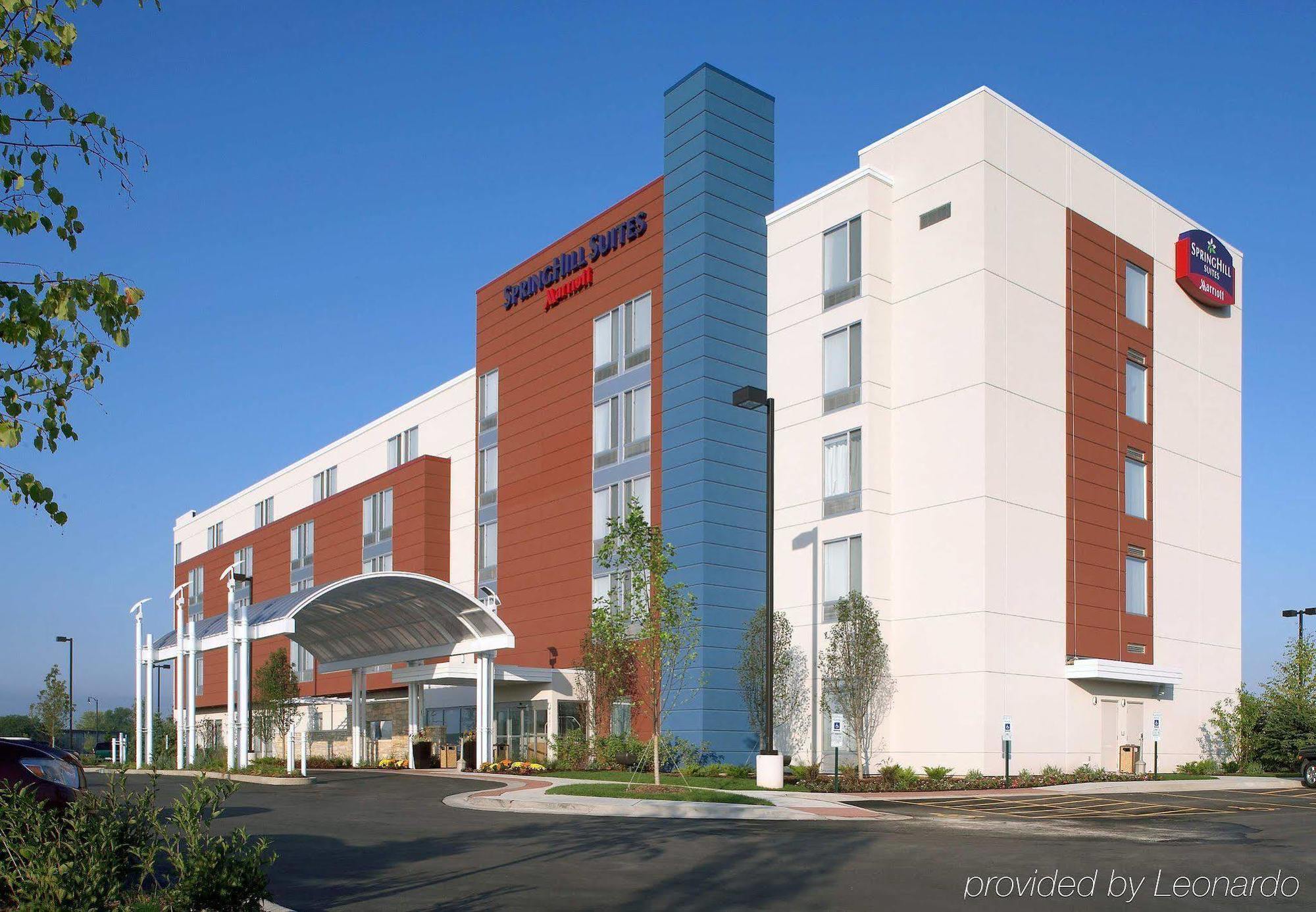 Springhill Suites By Marriott Chicago Waukegan/Gurnee Exterior foto